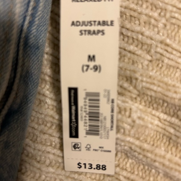 Short - Picture 2 of 3